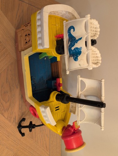 Fisher price little people - fisher,