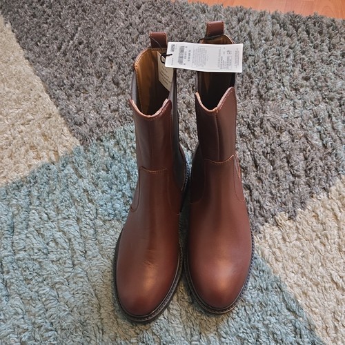 Leather tan pull - m&s,