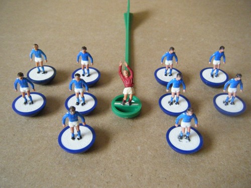 Subbuteo blue white - subbuteo,