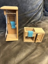 Wooden Dolls House Shower And Cupboard Sink With Towels Attached