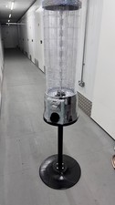Tubz Tower Vending Machine