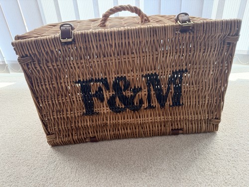 Fortnum and mason - fortnum,
