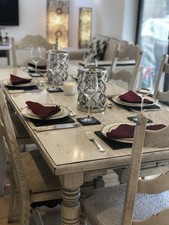 Dining table and 6 chairs with