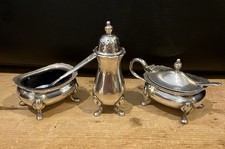 Vintage Cruet  EPNS Regis