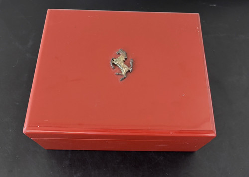 Girard perregaux ferrari - perregaux,