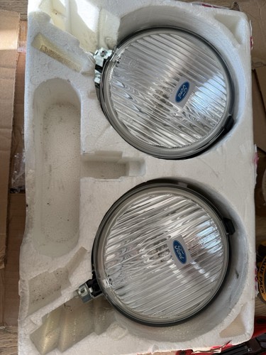 Ford spotlights xr2 xr3 - xr2,