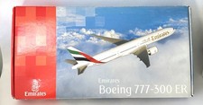 Boeing 777 300 emirates - 777-300,