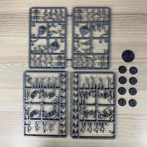 Tyranid genestealers - tyranid,
