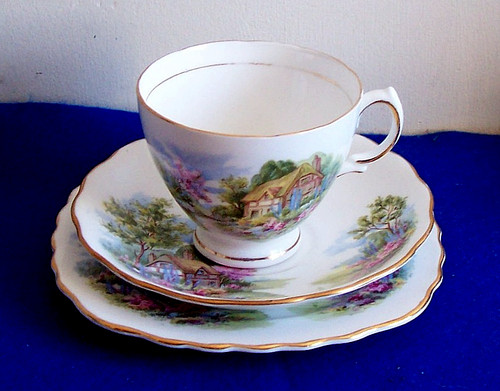 Bone china trio teacup - trio,