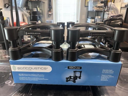 Isoacoustics iso 200 - iso-200, black