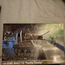 Academy 1/35 Sherman Tank USMC