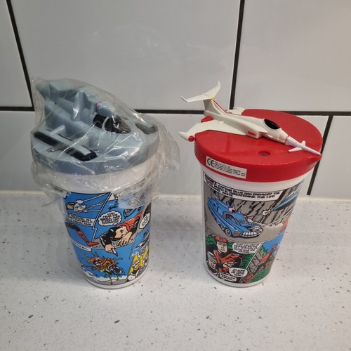 1990s pizza hut premium - pizza, cup