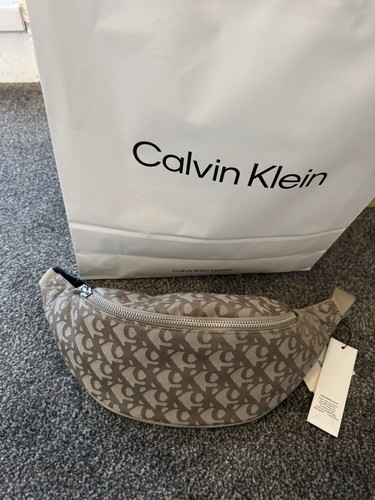 Calvin klein jacquard monogram - klein,