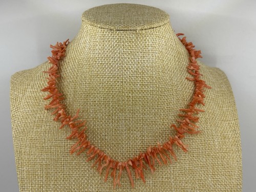 Vintage coral collar necklace - collar,