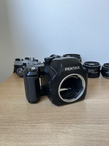 Mint pentax 645n - 645n, medium