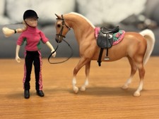 Breyer English Riding Gift Set - Rider, Horse And Accessories 61011
