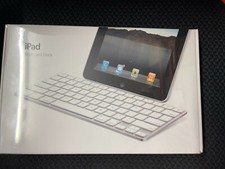 Apple iPad Keyboard Dock for