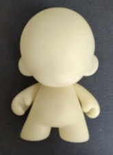 Kidrobot Munny Glow in the