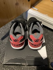 Kids Heelys Size 2 Trainers