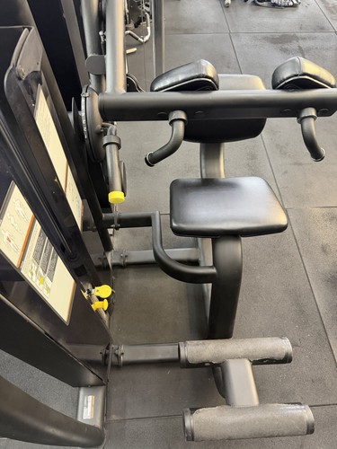 Precor machine - precor, ab