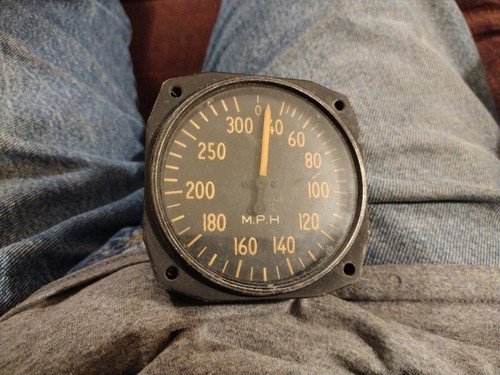 Aircraft indicator airspeed - aircraft,