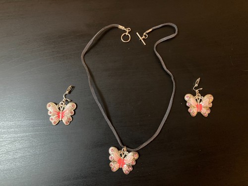 Unusual pink and silver - unusual,,
