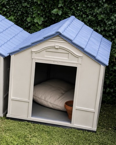 Suncast deluxe dog - house, dh350