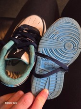 nike infant trainers  size 5