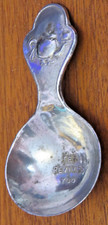 Vintage Silver Metal Tea Revives You tea Caddy Scoop Spoon England CP.