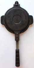 Vintage JOTUL Cast Iron Crepe