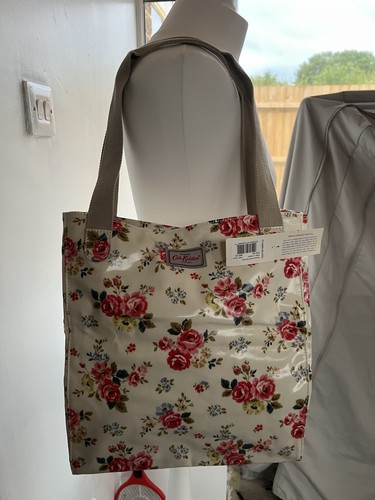 Cath kidston medium floral - medium,