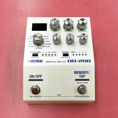 Boss 200 digital delay - boss,