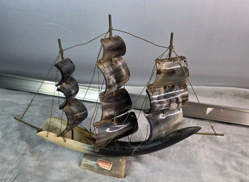 Vintage genuine horn clipper - horn,