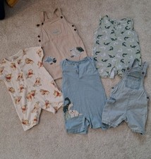 5 Boys Items of Clothes. Age