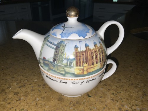 Arthur wood stacking teapot - arthur,
