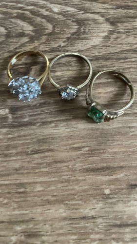 Vintage set gold tone rings - set,