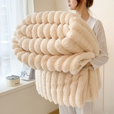Large Ribbed Faux Fur Warm