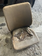 Volkswagen T2 Transporter Bay