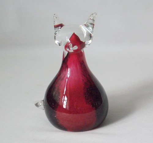 Mtarfa blown glass cat - mtarfa,