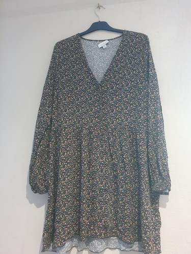 Pretty floral ditsy - floral, top