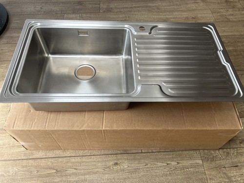 Stainless steel kitchen sink - steel,