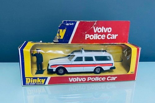 Dinky toys 243 - -, volvo