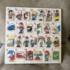 Postman Pat TV Collectibles Vintage Alphabet 26 Piece Puzzle.