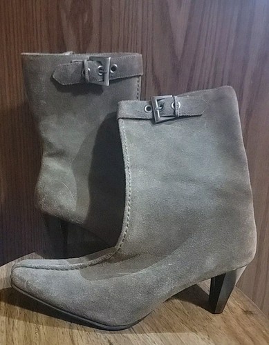 Size mossimo suede split - 10,