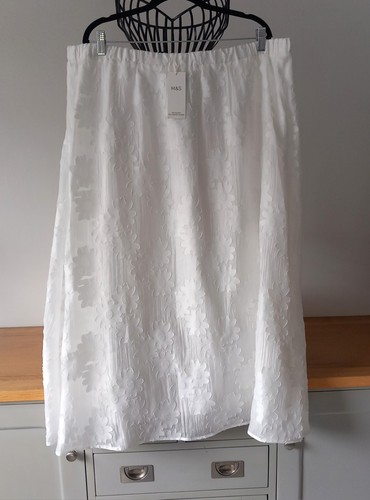 New rrp 39 50 - m&s, £39.50