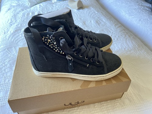 Ugg trainer boot black with - black,