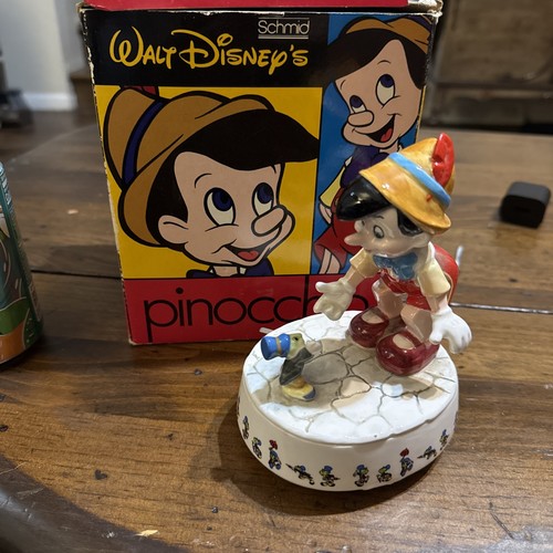 Vtg shmid disney pinocchio - disney,