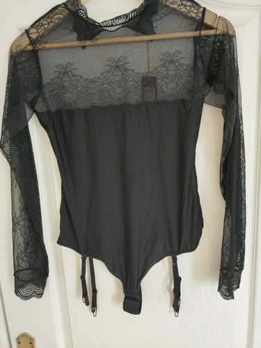 Maison close directrice - close,