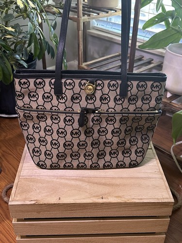 Michael kors signature tote - michael, mk
