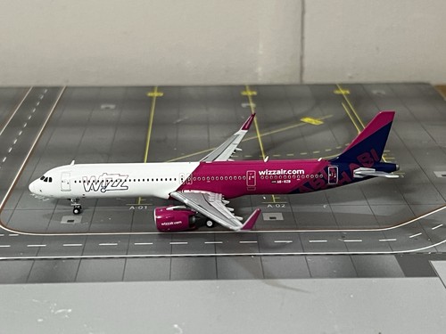 Wings wizz air airbus - wizz,